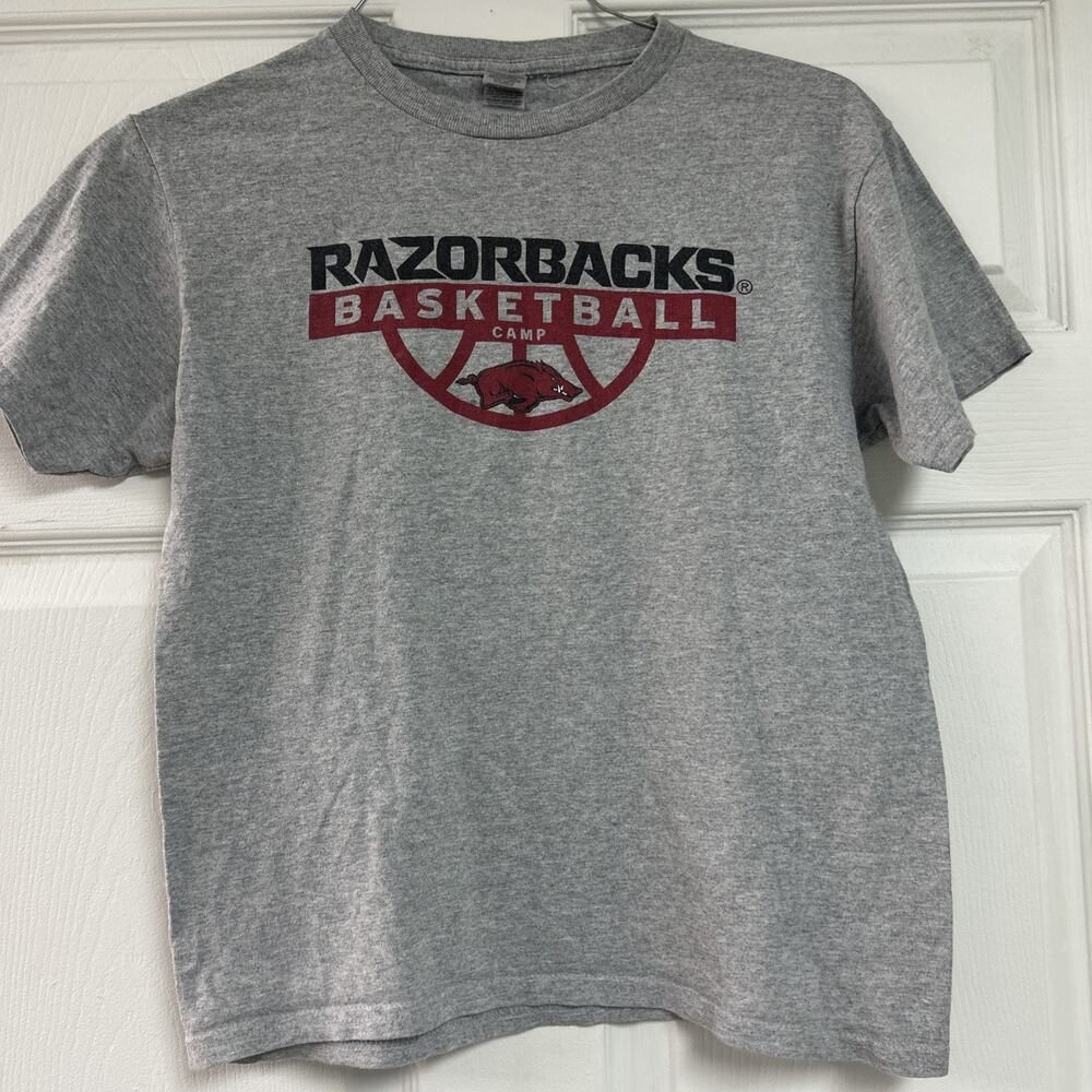 Gildan Arkansas Razorbacks Basketball Camp Kids Large Shirt